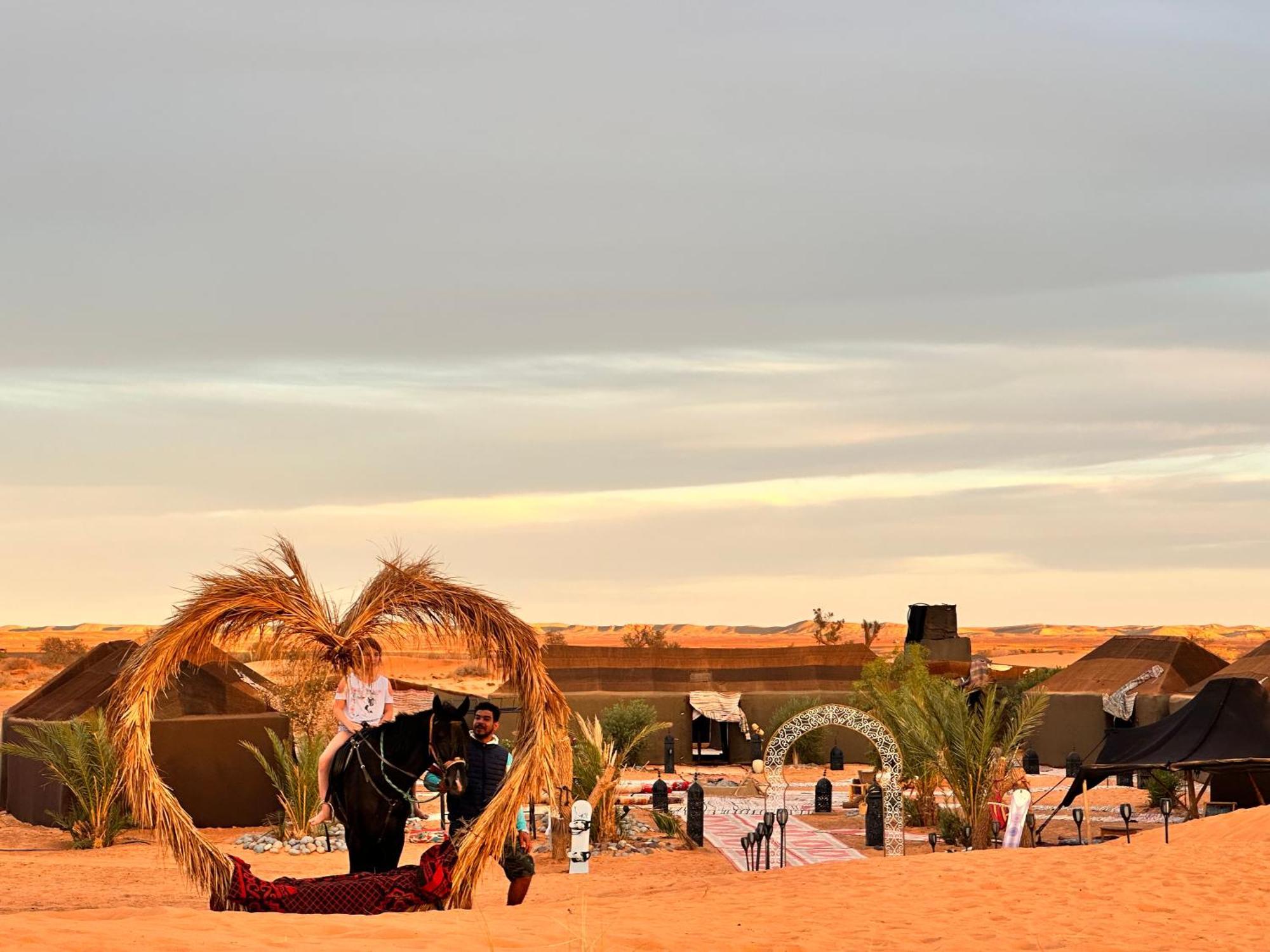 Bed and Breakfast Sahara Wellness Camp Merzouga Esterno foto